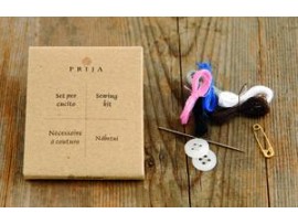 SEWING KIT PRIJA IN PAPER BOX
